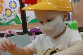 Сын говорит: «Хе-хе-хе, нет никаких вирусов!»